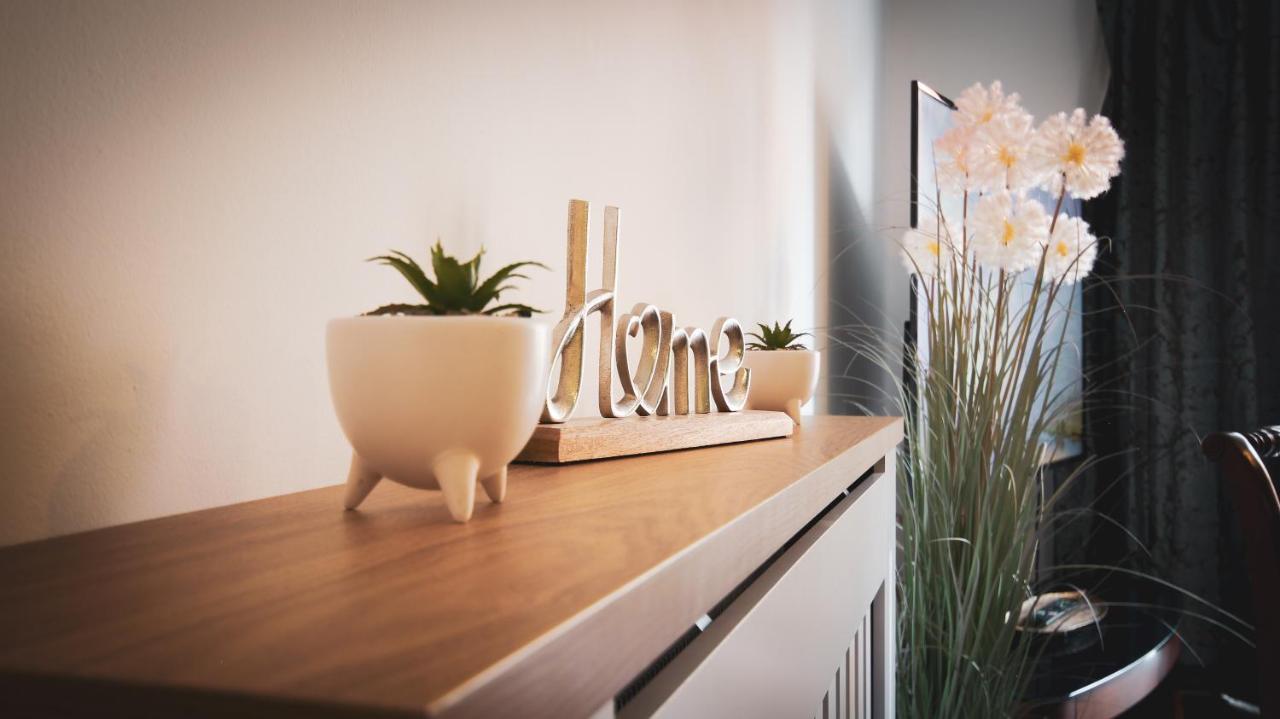 High Street - 2Bd Apt - King Beds - Parking - Wise Stays Southampton Exteriér fotografie